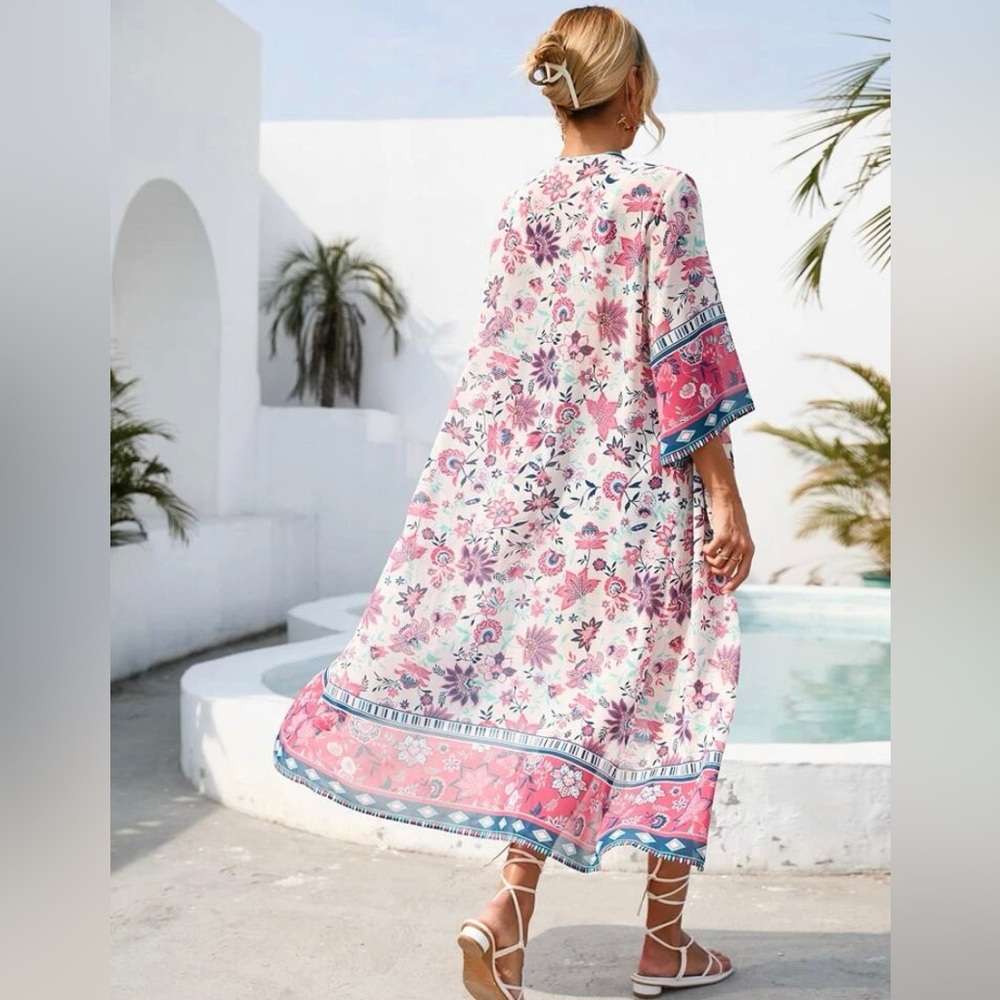Boho Floral Kimono // Island Wear // Beachwear // Day Robe